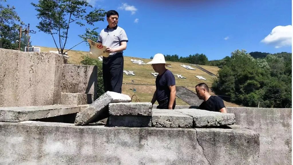 1667967062601098.jpg 1667967062601098.jpg